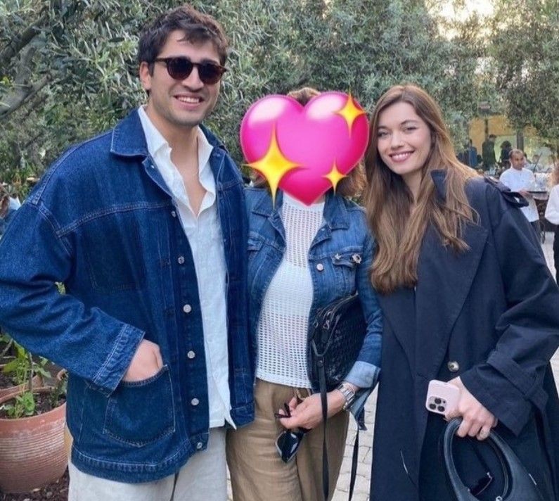 Mert Ramazan Demir ile Afra Saraçoğlu dudak dudağa yakalandı! Yalı Çapkını'nın aşıkları denizde sarmaş dolaş - Resim: 2