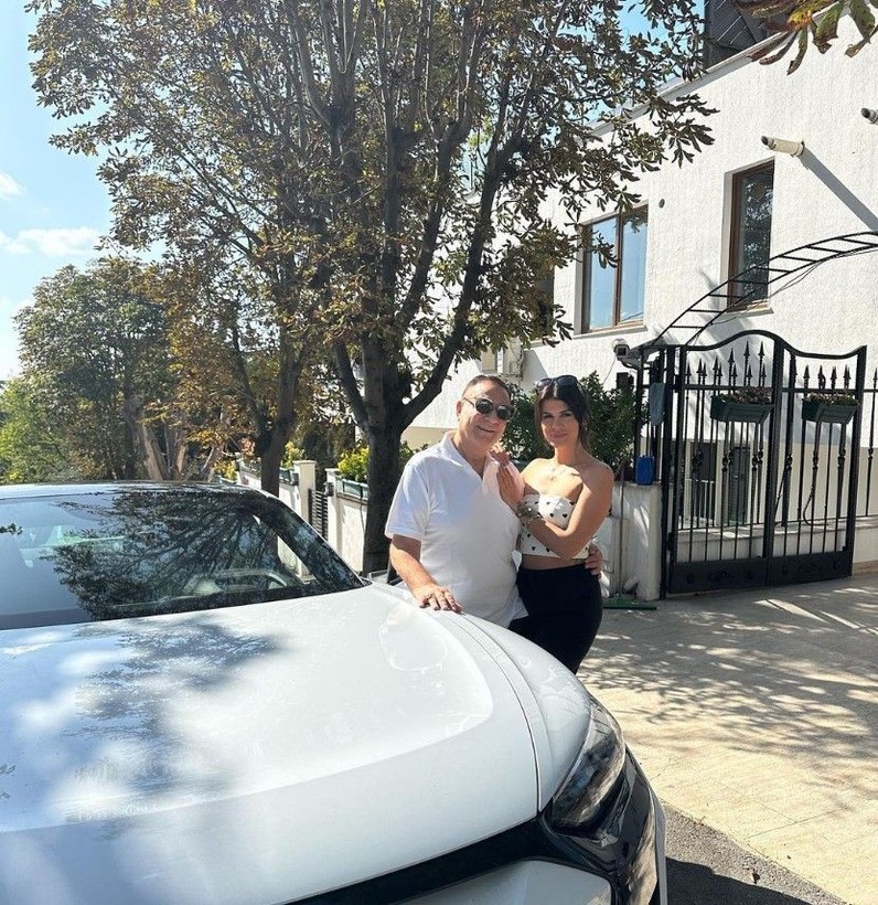 Yüzük takmıştı, ABD'de evleneceklerdi! Mehmet Ali Erbil'in, 40 yaş küçük sevgilisi Gülseren Ceylan'dan ayrıldığı iddia edildi - Resim: 6