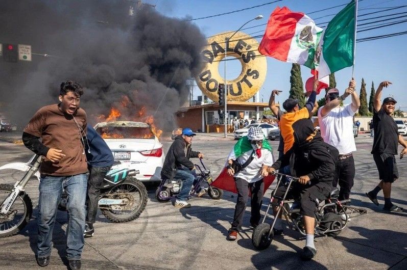 Los Angeles'ta isyan başladı! Ulusal Muhafızlar sokağa indi - Resim: 2