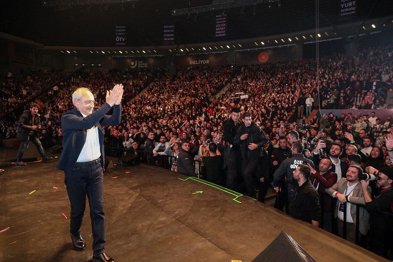 CHP Genel Başkanı Kemal Kılıçdaroğlu, kendisini 'Aday olma' diyerek protesto eden genç ile görüştü! - Resim: 2