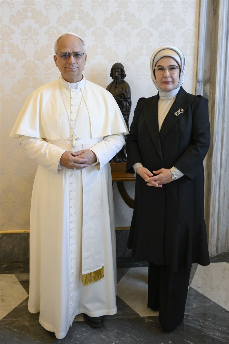 Emine Erdoğan, Papa 14. Leo ile görüştü - Resim : 1