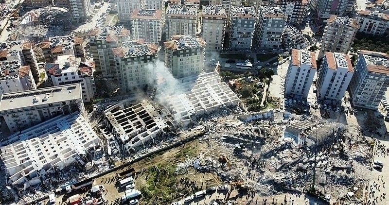 Rönesans Rezidans'ın 10 yıllık sakini sanki olacakları önceden anlamış! "Binanın temeli kaymıştı, koridorda çatlak vardı" - Resim: 6