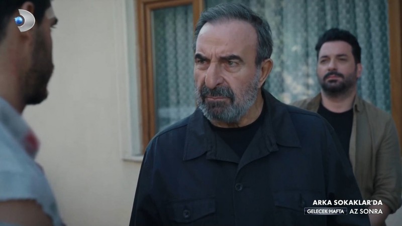 Arka Sokaklar Rıza Baba öldü mü, Zafer Ergin 18 yıl sonra ayrıldı mı? Kanal D Arka Sokaklar 640. son bölüm izle - Resim : 2