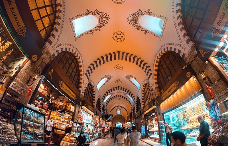 Dünyanın en büyük ve en eski çarşılarından olan Kapalıçarşı'nın restorasyon işlemleri tamamlandı! - Resim: 3