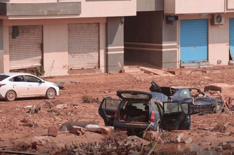 Libya'daki sel şehri bataklığa çevirdi! İlk günün görüntüleri dünyayı şoke etti - Resim: 10