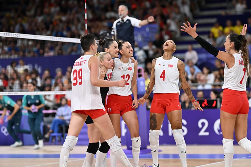 FİLENİN SULTANLARI YARI FİNAL MAÇI: Türkiye İtalya voleybol maçı ne zaman, saat kaçta, hangi kanalda? - Resim : 2