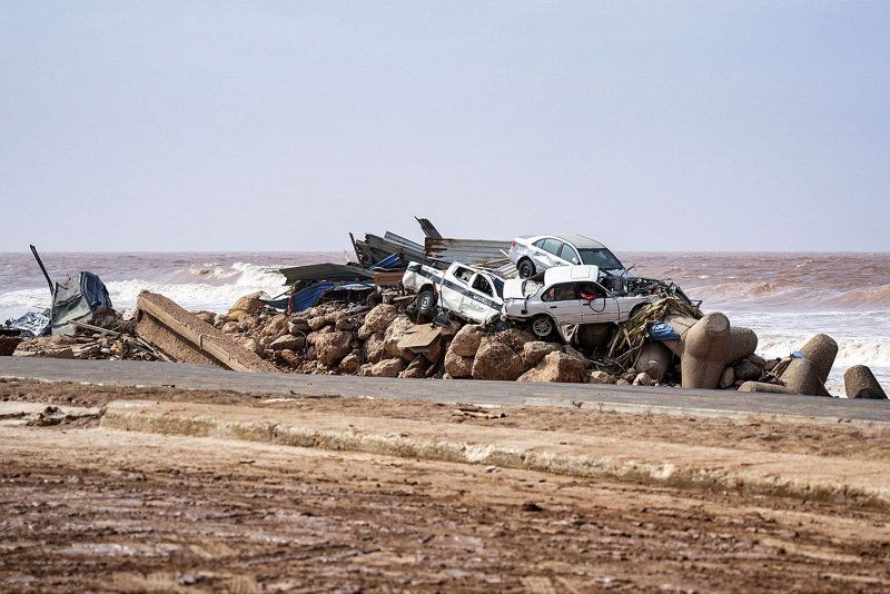 Libya'daki sel şehri bataklığa çevirdi! İlk günün görüntüleri dünyayı şoke etti - Resim: 39