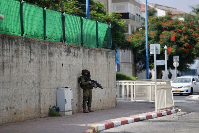 İsrail basını Hamas'ın saldırısından Netanyahu'yu sorumlu tutuyor! Menachem Begin gibi istifa etmeli - Resim: 14