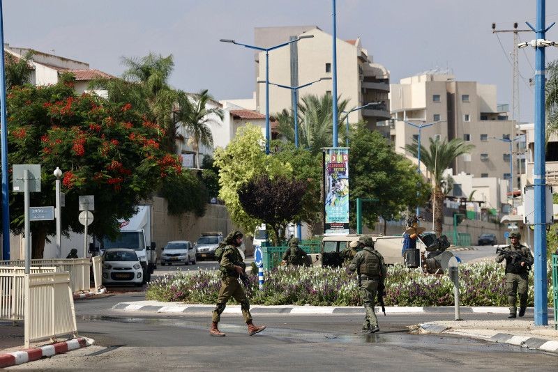 İsrail basını Hamas'ın saldırısından Netanyahu'yu sorumlu tutuyor! Menachem Begin gibi istifa etmeli - Resim: 15