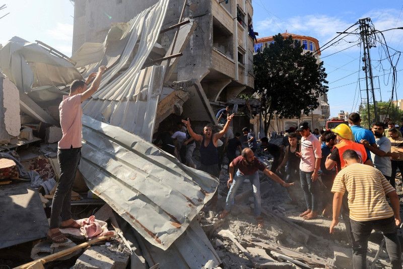 İsrail'e Gazze çağrısı: Her 15 dakikada bir çocuk yaşamını yitiriyor - Resim: 10