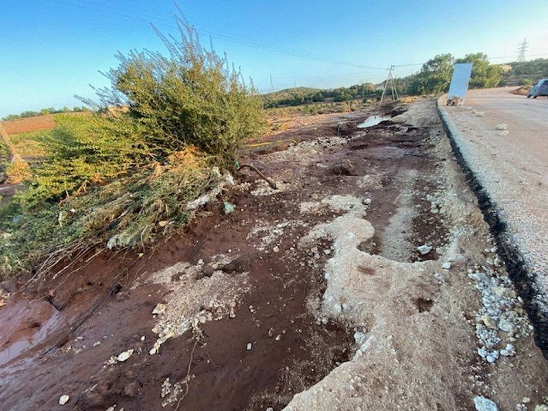 Libya'daki sel şehri bataklığa çevirdi! İlk günün görüntüleri dünyayı şoke etti - Resim: 57
