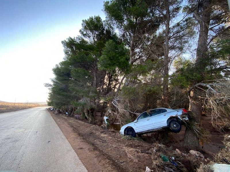 Libya'daki sel şehri bataklığa çevirdi! İlk günün görüntüleri dünyayı şoke etti - Resim: 60