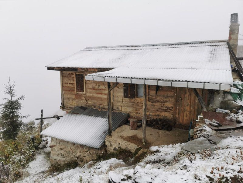 Ardahan ve Rize'de kar yağışı etkili oldu! Rekor yaz yerini kara bıraktı - Resim: 3