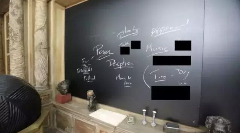 Epstein'in adasından hiç görülmemiş kareler! Demokratlar "ilk kez" yayınladı - Resim: 10