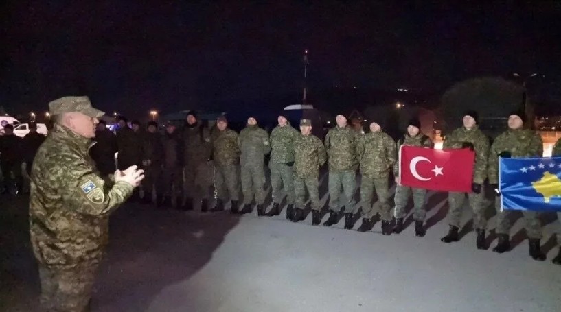 Dünyadan Türkiye'ye yardım eli uzandı - Resim: 24
