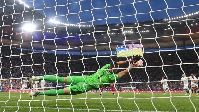 Futbolda devrim kapıda: IFAB'dan penaltı ve VAR için üç radikal öneri - Resim : 1