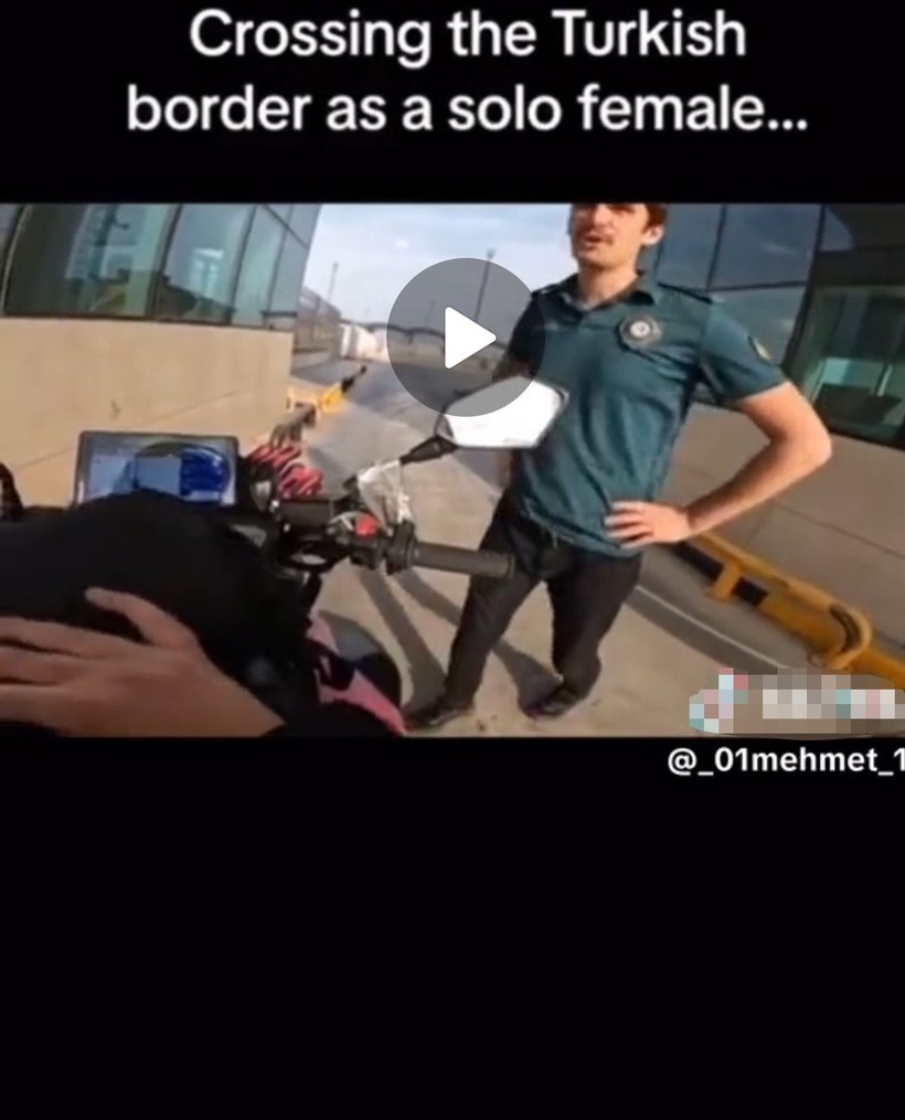 İngiliz turistle diyaloga giren gümrük memuru Furkan için Kaymakamlık harekete geçti! Soruşturma başlatıldı - Resim : 2