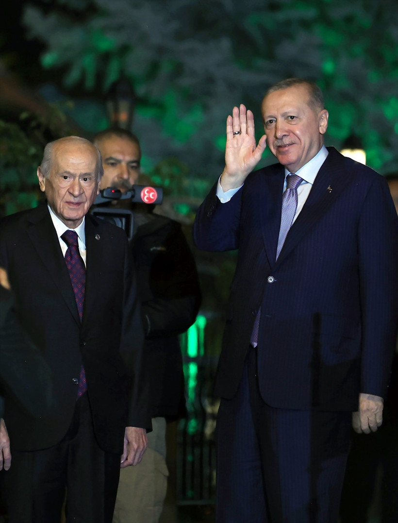 Cumhurbaşkanı Erdoğan, MHP Genel Başkanı Bahçeli ile görüştü - Resim : 2