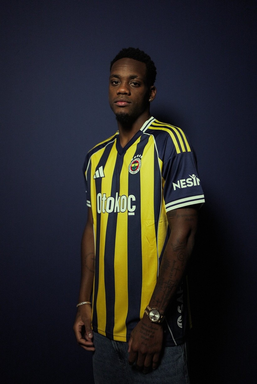 Fenerbahçe, Jhon Duran'ı kadrosuna kattı - Resim : 1
