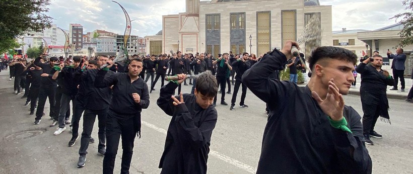 Kars’ta binlerce kişi Kerbela şehitlerini andı - Resim: 3