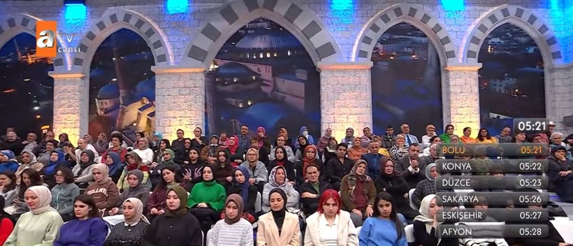 Nihat Hatipoğlu'nun programında genç kızın sorduğu soru gündem oldu - Resim: 5