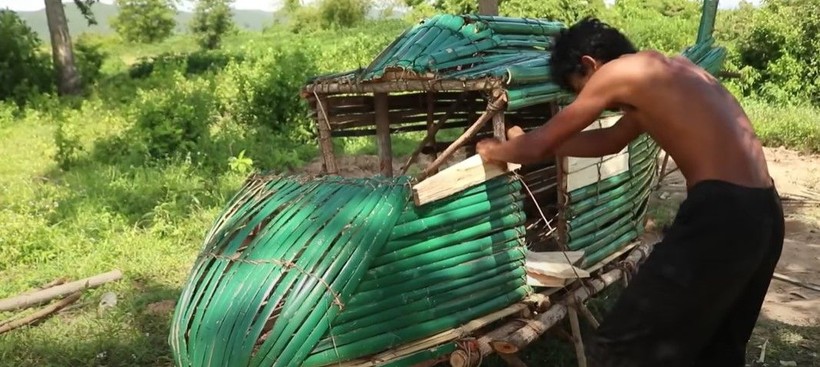 Daha önce böyle helikopter görmediniz! Teknolojiyi değil ilkel malzemeleri kullandı - Resim: 30
