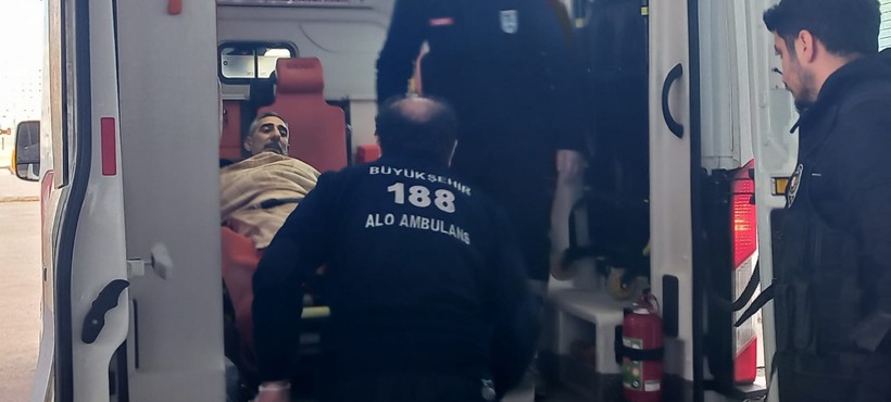 Ankara'da polisten kaçarken yaralanan firari hükümlü tedavisinin ardından cezaevine gönderildi - Resim : 2