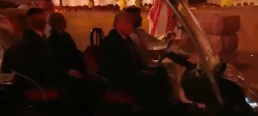 Prens Selman şoför koltuğunda! Misafiri Donald Trump'ı golf arabasıyla yemeğe çıkardı - Resim: 8