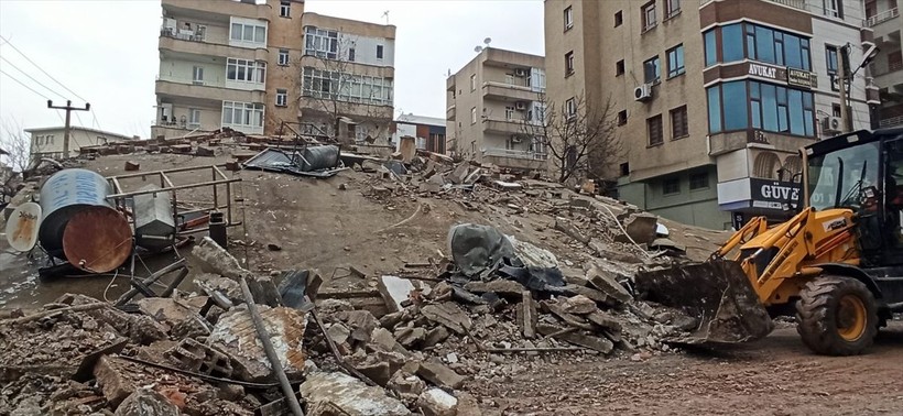 Büyükçekmece Belediye Başkanı Hasan Akgün resmen duyurdu: 2004’e kadar olan ne kadar bina varsa hepsini yıkıyoruz - Resim: 3