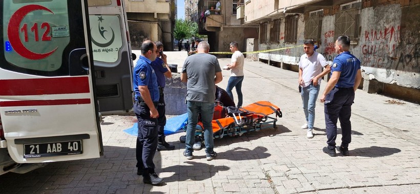 Hilal, sokakta yürürken başından vurularak öldürüldü - Resim: 1
