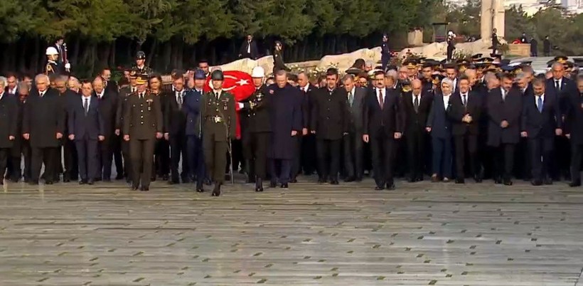 Son Dakika: Atatürk'ün ebediyete intikalinin 85. yılı! Cumhurbaşkanı Erdoğan başkanlığındaki devlet erkanı Anıtkabir'de - Resim : 2