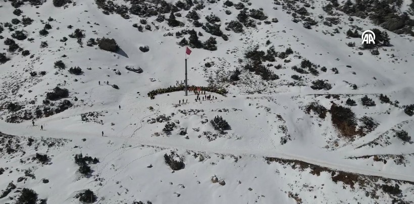 Merhum BBP Genel Başkanı Muhsin Yazıcıoğlu vefatının 14'in yılında anılıyor - Resim: 13