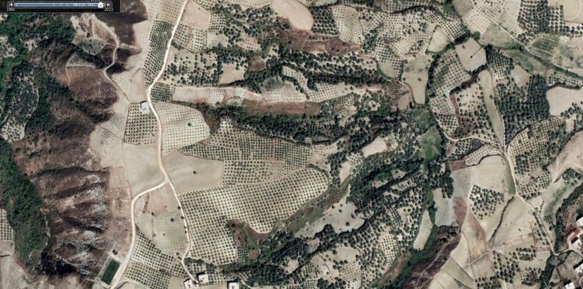 Hatay’daki 500 metrelik dev yarık uzaydan gözüküyor - Resim: 7