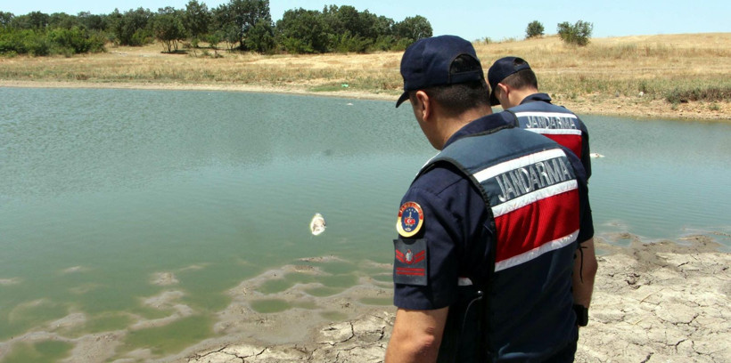 Edirne'de korkutan görüntü! Gölette toplu balık ölümleri gerçekleşti - Resim: 7