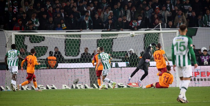 Okan Buruk'tan Jorge Jesus'a play-off cevabı - Resim: 9