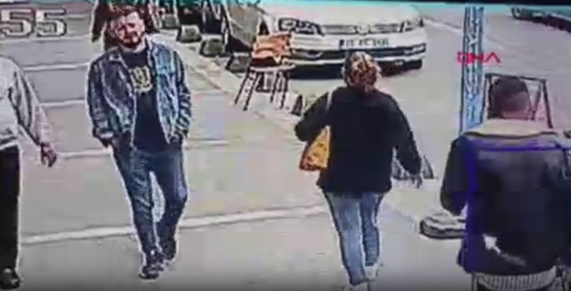 Tokat'ta sokak ortasında keserli saldırı kamerada - Resim: 1