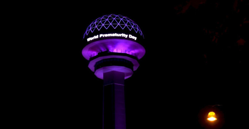 FSM Köprüsü 'Dünya Prematüre Günü' kapsamında mor ışıklarla aydınlatıldı - Resim: 4