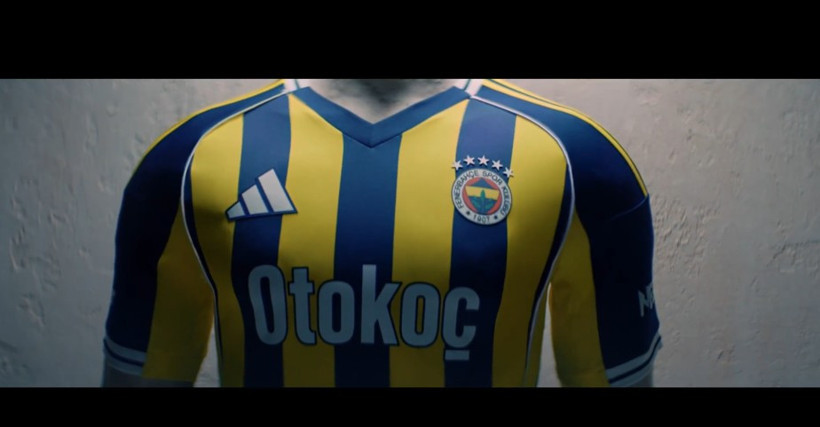 Fenerbahçe 2025-2026 sezonu formalarını tanıttı - Resim : 1