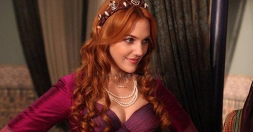 Meryem Uzerli, tüm zamanların en güzel kadınlarından biri olarak seçildi - Resim: 2