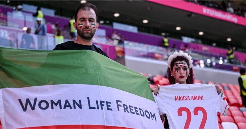 Protestolara katıldı hayatı karardı! İranlı futbolcu Amir Nasr-Azadani idam edilecek - Resim: 11