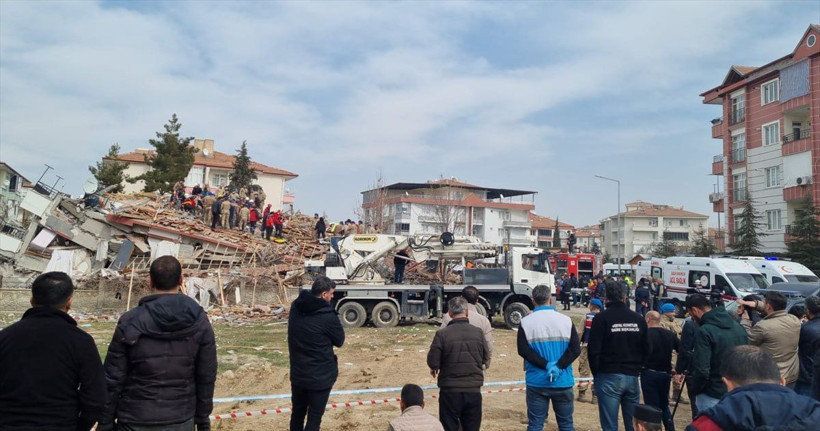 Malatya'da meydana gelen 5.6'lık depremin ardından Prof. Dr. Övgün Ahmet Ercan'dan uyarılar - Resim: 4