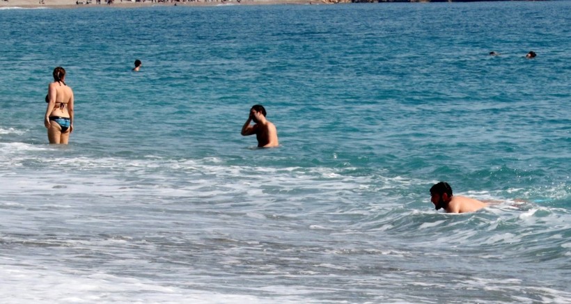 Antalya'da mart ayında deniz sefası - Resim: 7