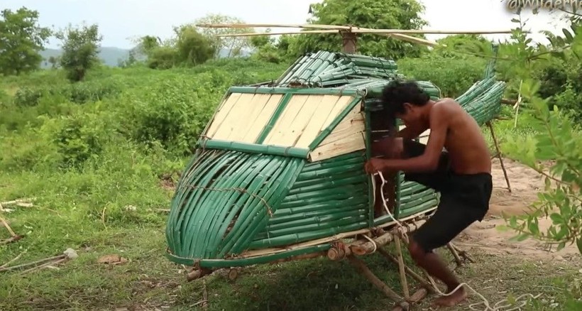 Daha önce böyle helikopter görmediniz! Teknolojiyi değil ilkel malzemeleri kullandı - Resim: 36