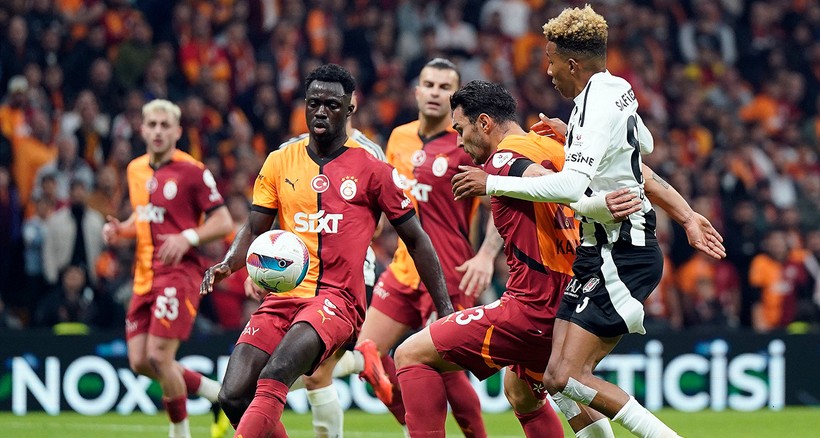 Beşiktaş - Galatasaray derbisinin bilet fiyatları duyuruldu - Resim : 1