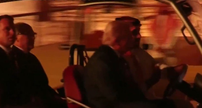 Prens Selman şoför koltuğunda! Misafiri Donald Trump'ı golf arabasıyla yemeğe çıkardı - Resim: 6