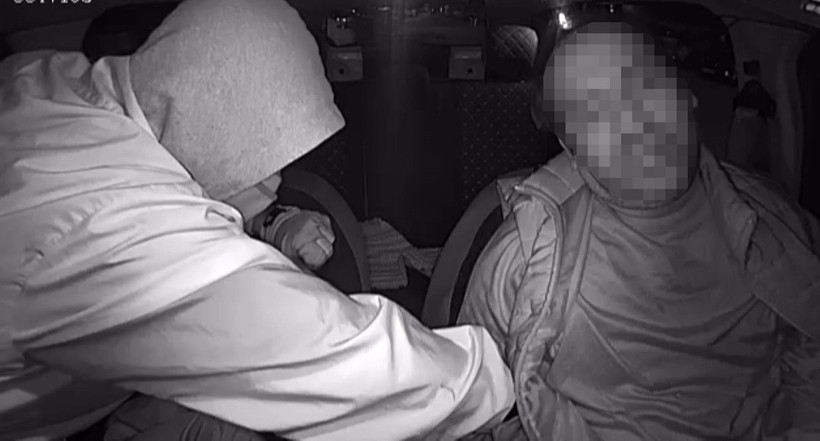 İzmir'de canice katledilen taksicinin cenazesi memleketi Aydın'a götürüldü - Resim : 4