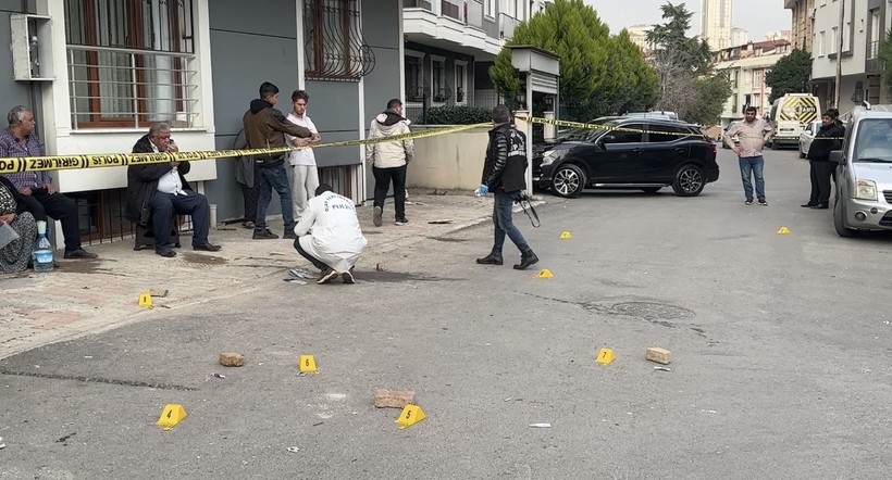 Ataşehir'de alacak-verecek kavgasında silahlar konuştu - Resim : 3