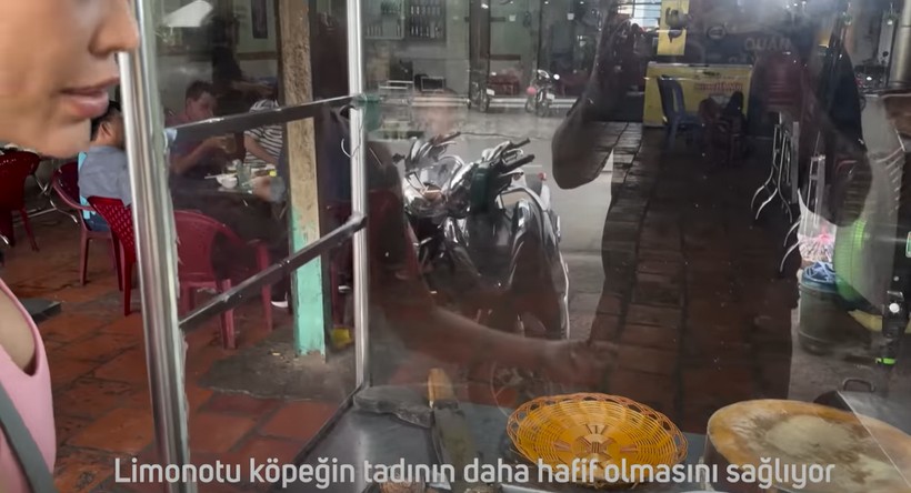 Türk gezgin Fatih Koparan Vietnam'da köpek eti satan restorana gitti! "Köpek çevirme" yapıldığını görünce kokuya dayanamadı kusmamak için kendisini zor tuttu - Resim: 8