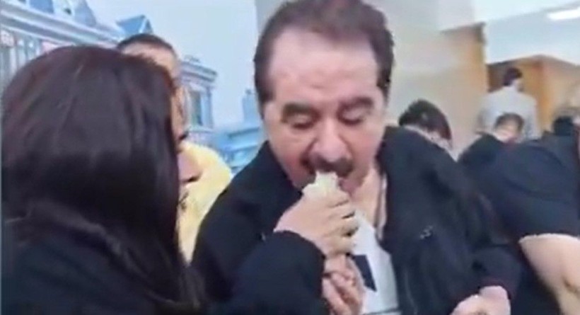 15 yıllık küslüğün ardından Yıldız Tilbe İbrahim Tatlıses'e elleriyle dürüm yedirdi! İkilinin samimi görüntüleri gündem oldu - Resim: 5