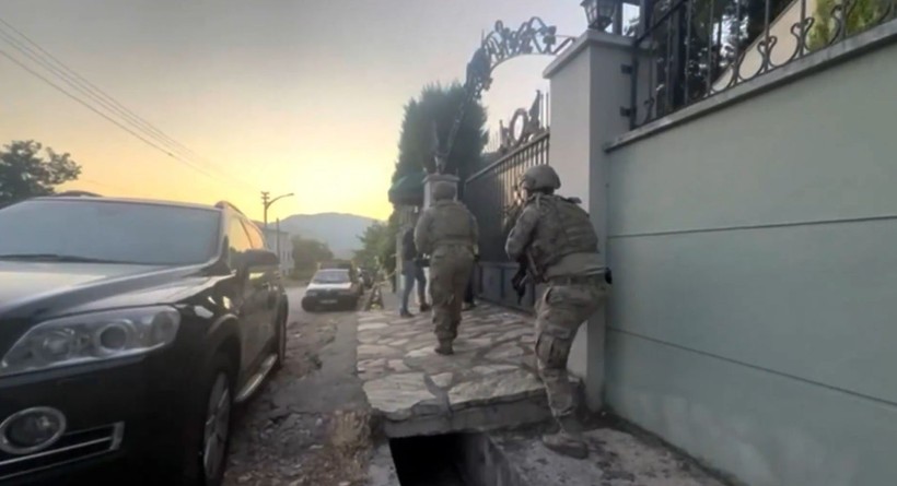 1 milyar 132 milyonluk operasyon: 98 zanlı yakalandı - Resim: 2